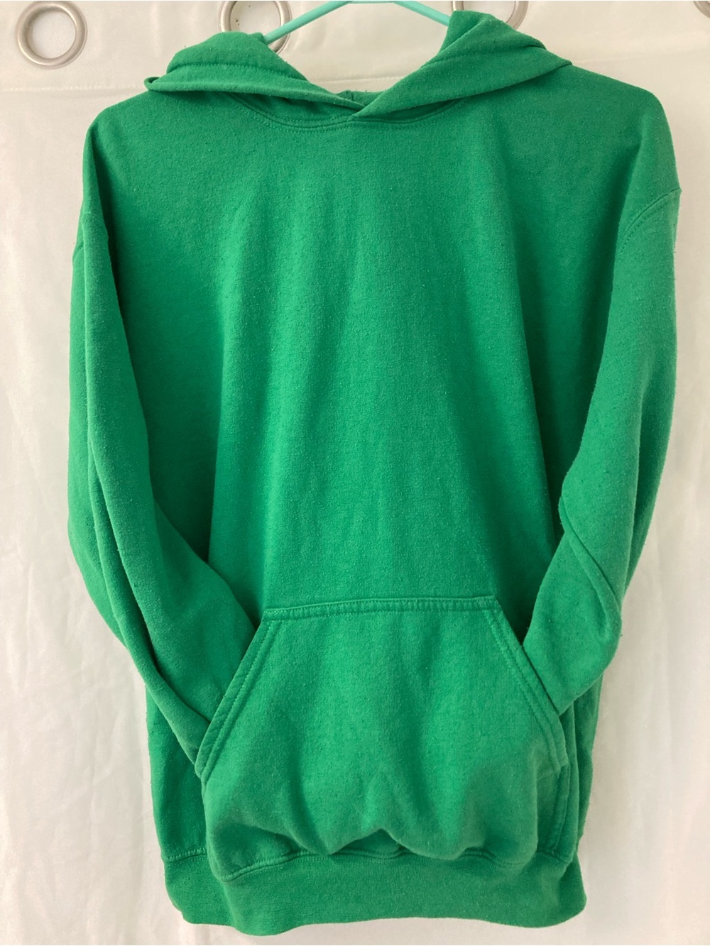 Gildan Green Pullover Hoodie Size L Kangaroo Pocket